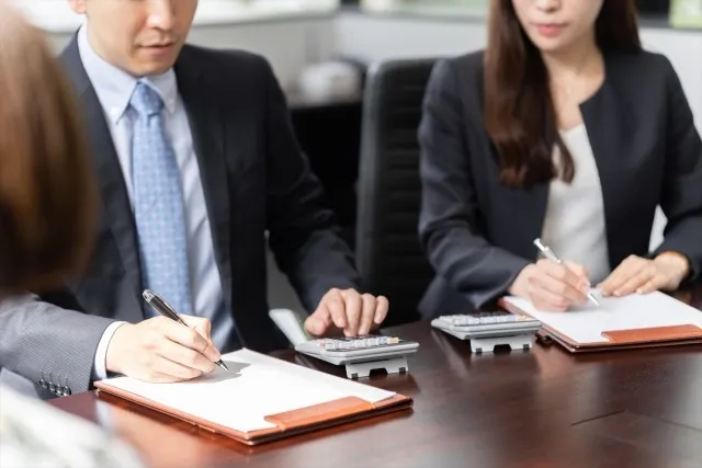 準確定申告とは?対象になる人ならない人の判断や手続きの基本を解説